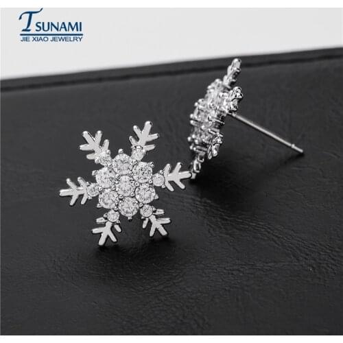 1Pair Snowflake Stud Earrings Cubic Zirconia Stone Jewelry Women Earrings Silver Color Engagement Earring Stud