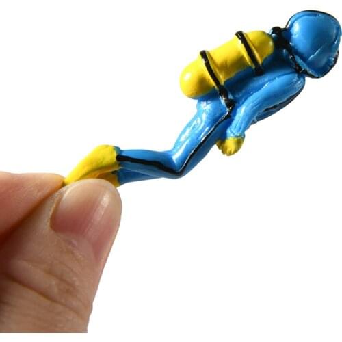 2021 New Unique Design Treasure Hunter Diver Action Figure Fish Tank Ornament Landscape Aquarium Decoration Accessories 1pc