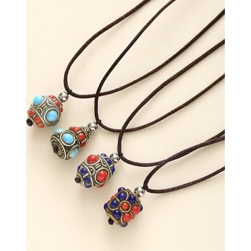 Handmade Retro Nepal Beads Charm Necklace For Women Men Spiritual Yoga Lucky Beads Pendant Necklace Adjustable Rope Necklace