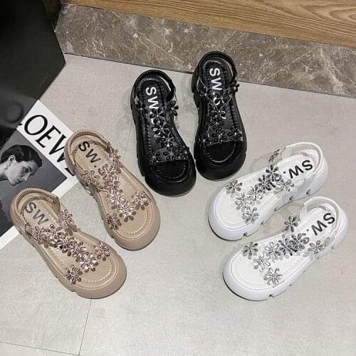 Womens Outdoor Sandals 2021 Summer New Fashion Platform Hot Selling Flowers Muffin Fashion Fairy Style Sandals