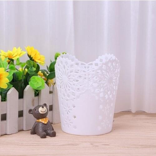 Hollow Flower Brush Storage Pen Pencil Pot Holder Container Desk Organizer Gift M17F