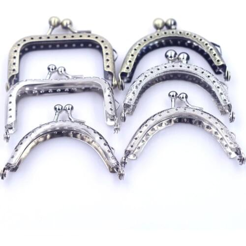 5PCS 6.5cm Mini Purse Bag Frames Kiss Clasps Clutch Buckle Locks DIY Handbag Gift Crafts Making Hardware Accessories Sewing Hole