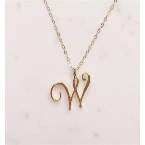 30pcs/lot 2019 Europe/US Fashion English Letter Pendant Lovely Letter W Text Necklace Gift For Mom/Girlfriend Party Jewelry
