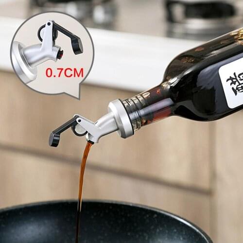 Automatic Opening And Closing Glass Oil Pot Leak Proof Kitchen Oil Wine Bottle Household Soy Sauce Vinegar Seasoning Bottle
