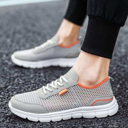 Casual Sneakers Mens Walking Shoes Comfortable Breathable Mesh Loafers Wear-resisitant Outdoor Flats Shoes Summer 2021