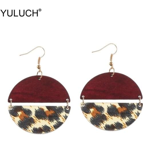 YULUCH 2019 African Women Semicircular Animals Fur Pattern Acrylic Red Black Wooden Drop Earrings For Women Jewelry Accessories