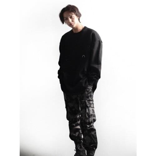 Men spring and Autumn new mens T-shirt pullover leisure multi-ring raised super loose large size long sleeve T-shirt