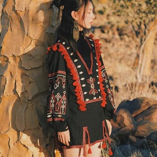 Khalee Yose Blouses With Sleeves
