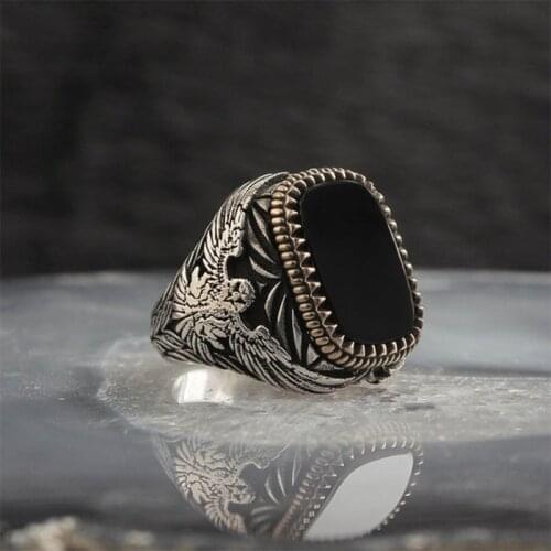 Domineering Mens Ring Punk Carved Eagle Black Stone Rings for Men Party Accessories