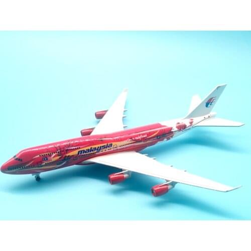20CM AIR MALAYSIA AIRCRAFT MODEL MODEL AIRPLANE SIMULATION ALLOY CHRISTMAS TOYS GIFT KIDS COLLECTION