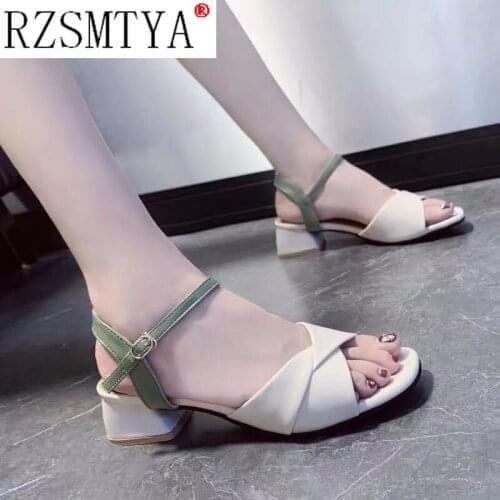 2021 Summer Sandals Casual Thick Heeled Outdoor Women Shoes High Heels Slides Womens Sandals Ankle Strap Shoes