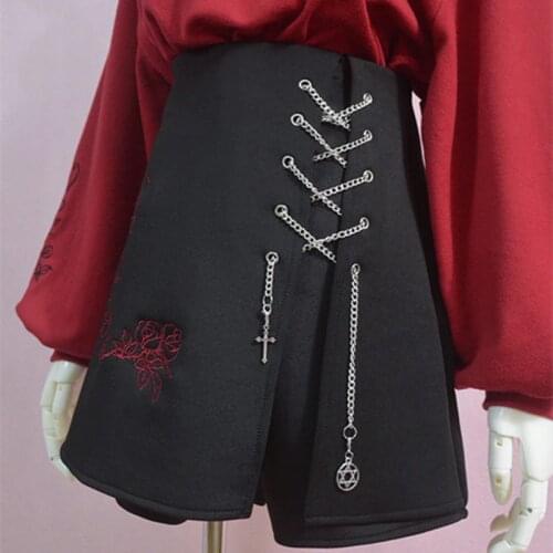 Female Darkness Girl Shorts Skirts Gothic Punk Lolita Retro Vintage Womens Rose Embroidery Chain Bandage Criss-Cross Bottoms