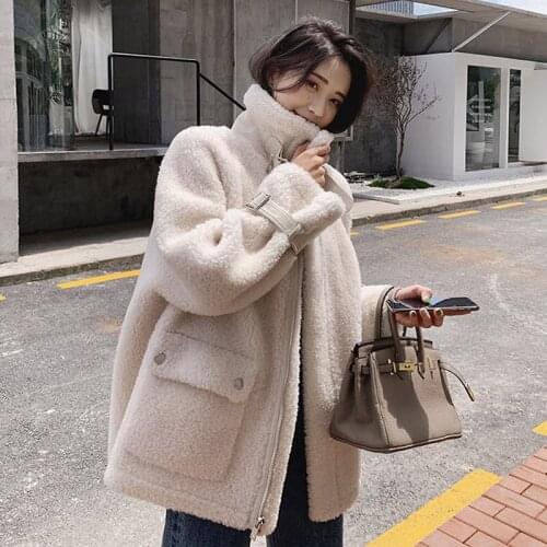 2019 New Womens Sweaters Lamb Fluff Pike coat loose and comfortable Warm clothes sweater women korean coat Short jacket