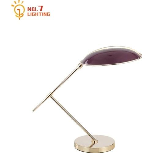 Nordic Fashion Industrial Decorative Table Lamp Designer Modern Simple Desk Lights Living Room Bedroom Bedside Study Office Cafe