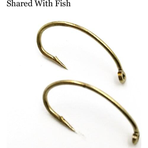 100PCS/Lot Bug Fly Tying Scuds Shrimp Caddis Nymph Dry Barbed and Copper Color barb Hook Fly Fishing Hooks Material Size 6