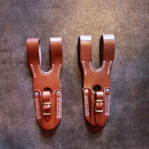 PAIR OF WWII WW2 IMPERIAL JAPANESE ARMY Type 38 T30 SWORD LIBRARY BAYONET FROG