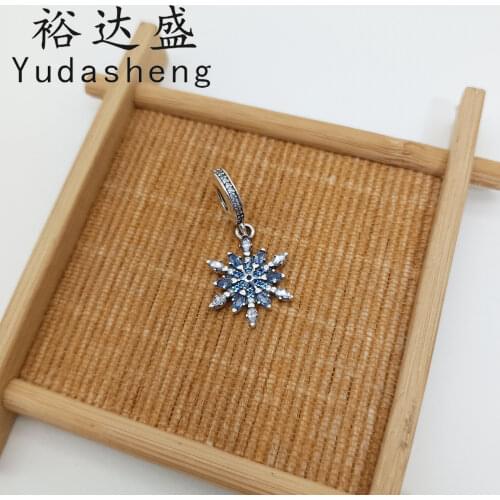 Shimmering Snowflake Dangle Charm 925 Silver Pendants Use Unique Transparent Ice Crystals As The Source of Creativity