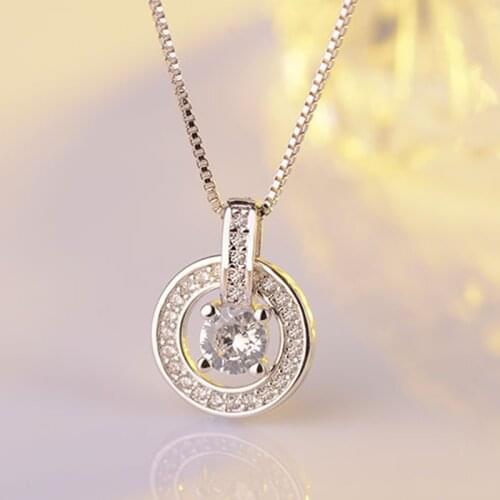 Elegant Round Crystal Necklace Creative Rotatable Womens Wedding Pendants Charming Party Fashion Jewelry