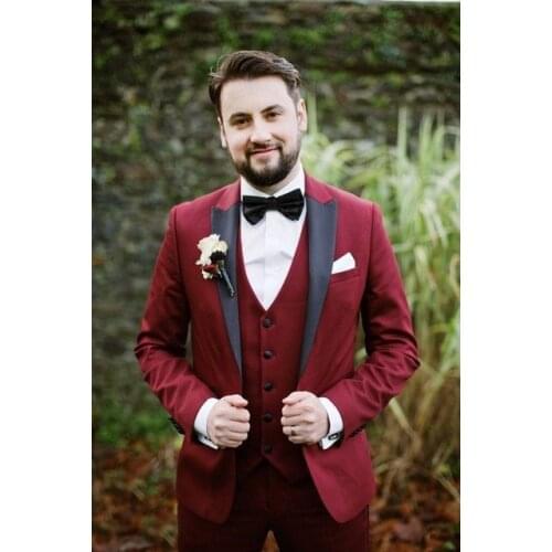Burgundy Mens Suits With Black Lapel Tuxedos 3 Piece Wedding Suits Grooms Bridegroom Best Man Formal Suit Jacket+Pants+Vest