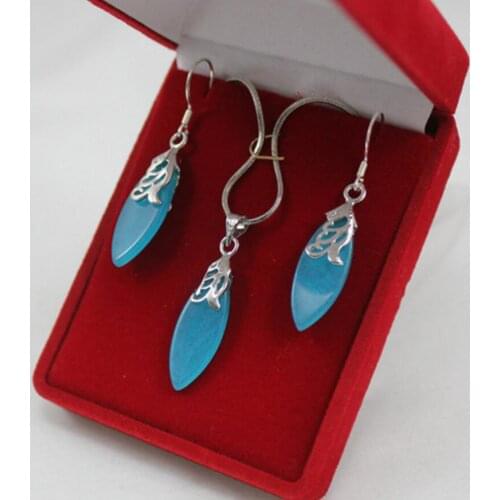Wholesale ladys lovely nice design blue Natural jade pendant & earring jewelry set