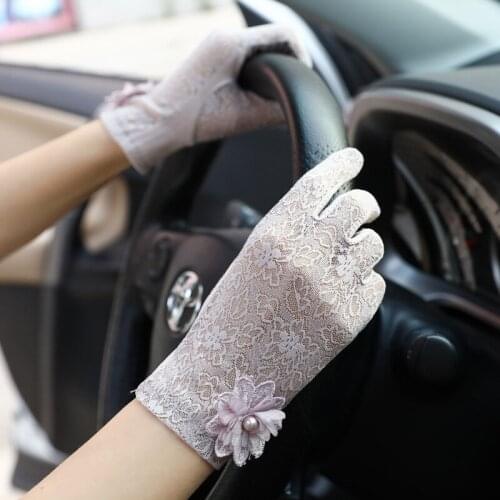 Women Summer Sexy Lace Big Flower Thin Mesh Breathable Sunscreen Touch Screen Non-Slip Drive Cycling Anti-UV Elegant Gloves