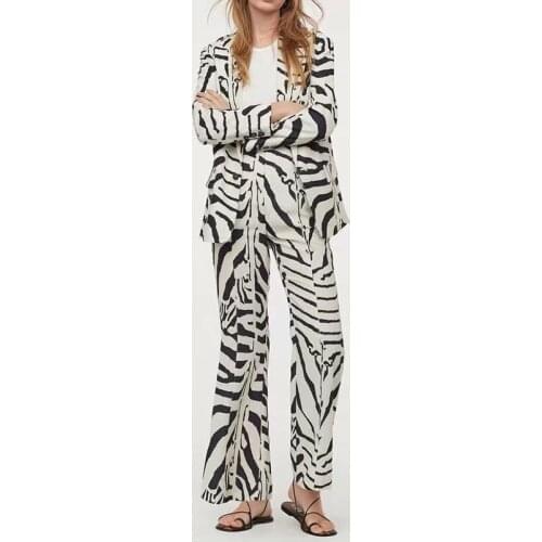 Fashion Two Piece Flare Pant Set Blazer Suit For Women Stripes Pants Blazer Set Office Lady One Button Coat XZ2423