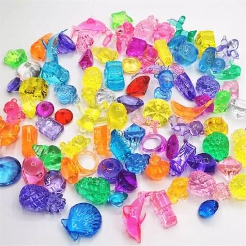 10Pieces Big size Acrylic Crystal Animal car beer bottle diamond Shape Game Pieces For Board Games Accessories