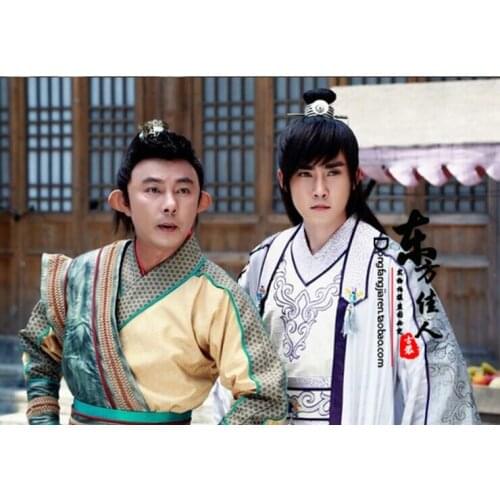 White Costume with Hidden Pattern Tang Dynasty Swordmen Costume Male Costume of Drama Heros of Sui & Tang Dynasty