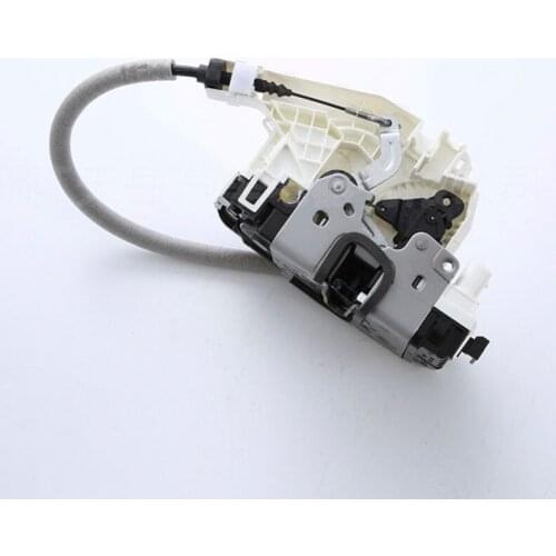 2047202235 for MERCE-DES BENZ C CLASS 2008-2012 DOOR LOCK MECHANISM RIGHT FRONT