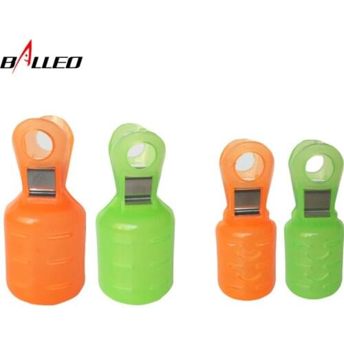 Balleo 6pcs/Plastic hook cover wood shrimp cover squid hook cover umbrella hook safety clamp fishing tackle