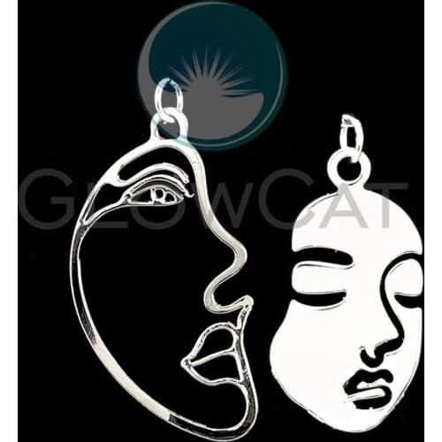 10X Silver Chain Trendy Temperament Abstract Human Face Pendant Necklace Hollow Facial Contour Necklace