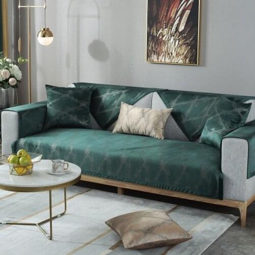 Embossing Printing Sofa Towel Winter Soft Thicken Plush Sofa Cover Anti-slip Couch Covers Four Season Universal Slipcover