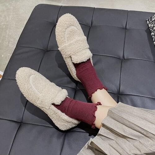 2021 New Spring And Autumn Fluffy Flat Round Toe Mid-mouth Womens Slip-on Shoes