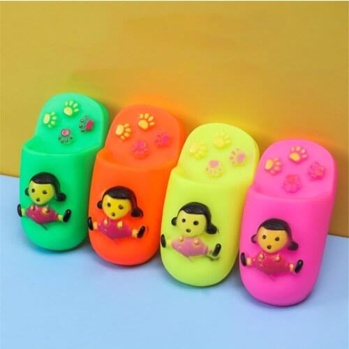 Dog Chew Squeak Toy Rubber Slipper Shoes Shape Pet Biting Sounding Toys Puppy Outdoor Traning Interactive Molar Squeaker Toy