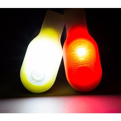 3 Modes LED SMD LED Silicone Clip Lamp Power CR2032 Battery Super Bright Torch Light With Strong Magnetic Closure Light