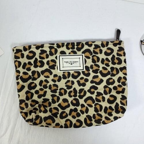 Large Women Leopard Cosmetic Bag Canvas Waterproof Zipper Make Up Bag Travel Washing Makeup Organizer Beauty Case