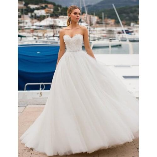 Elegant Wedding Dresses Sweetheart Corset Appliqued Princess A-Line Vestidos De Novia White/ivory Tulle Bridal Gown