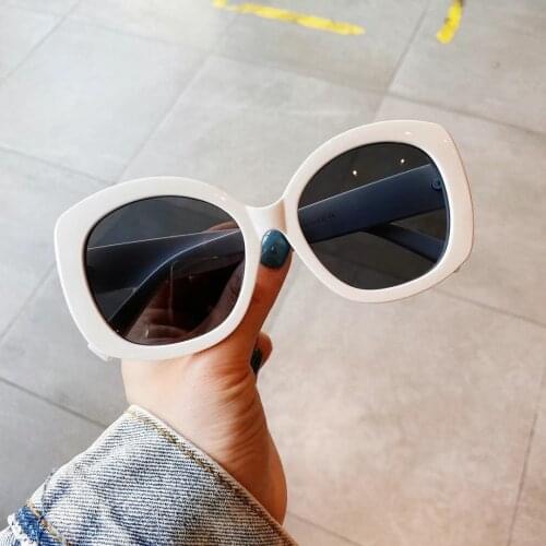 Korean version Spice Girls hip-hop black sunglasses female retro street shoot oval glasses round face anti-UV sunglasses