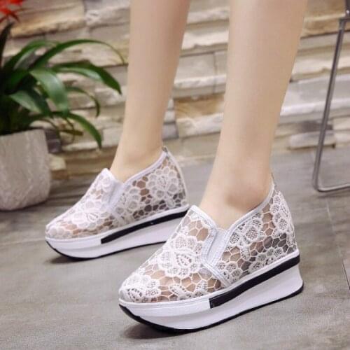 2021 Spring Summer Hole Shoes Woman Flat Platform Women Shoes Slip On Womens Loafers Thick Soled Female Shoe Chunky Heels