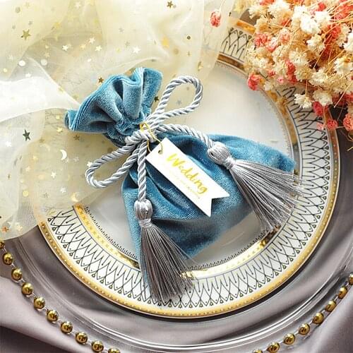 100pcs custom logo velvet Bunch chocolate bag wedding favors birthday anniversary party gifts personalized candy bags