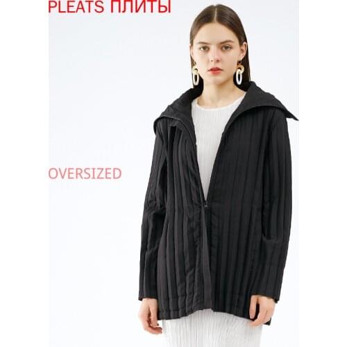 Womens Padded Winter New Style Korean Version of Slim Thick Warm Short Polyester Padded Jacket Female Pleated Padded Jacket