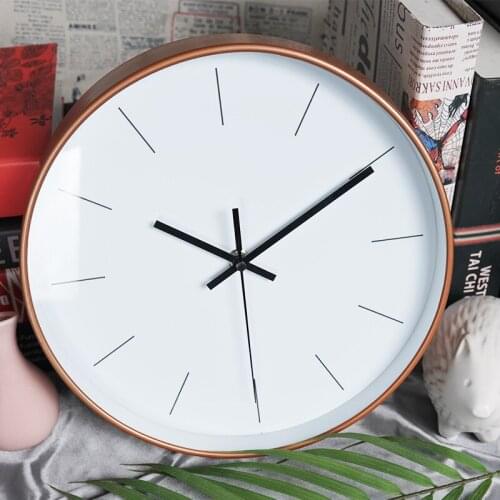 Hot creative quartz clocks simple European and American fashion casual wall clock art creative clocks