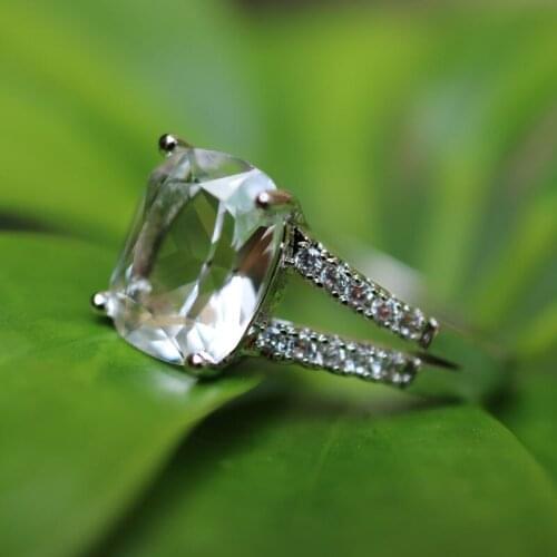 Fashion vintage AAAAA Crystal Rings for women New trendy retro Rhinestone stone Ring classic copper Rings female engagment gift