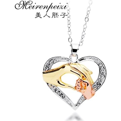 Mother And Child Pendant Gift For Mom Golden Hand in hand Heart Love Pendant Necklace Mom 2019 Family Jewelry Mothers Day Gift