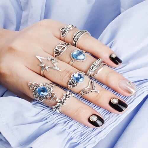 11pcs/set Bohemia Silver Color Rings Set for Women Geometric Carved Starry Gem Leaves Butterfly Wedding Rings Boho Jewelry 2020