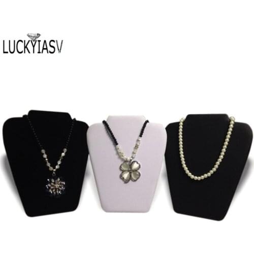 Necklace Chain Pendant Jewelry Display Stand Holder Rack Organizer 3 Color Leather Jewellery Stand 18*20cm