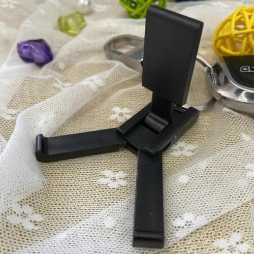 Portable Phone Bracket Non-slip Mini Lazy Triangle Stand Universal Cell Phone Holder for iPad iPhone 11 Pro 8 7 XR X
