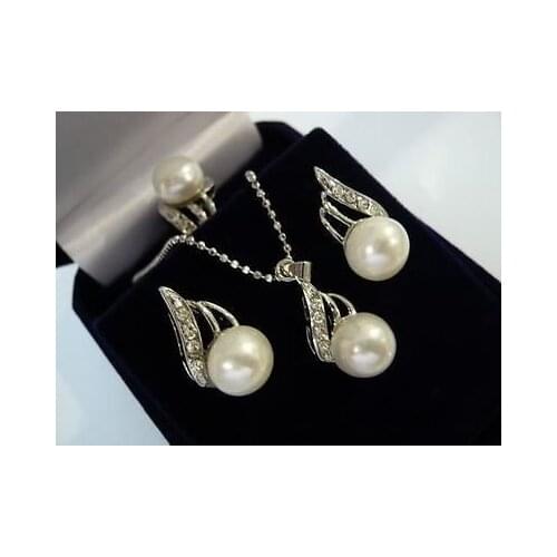 Deliver Nobility Lucky Women White Akoya Pearl Necklace+Ring+earrings Set AAA Grade hook s-jewelryLuxury Ms. girl Wedding