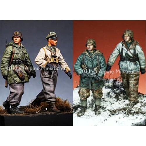 The Germans of World War II need to assemble and color the 4-person kit model by themselves 1:35