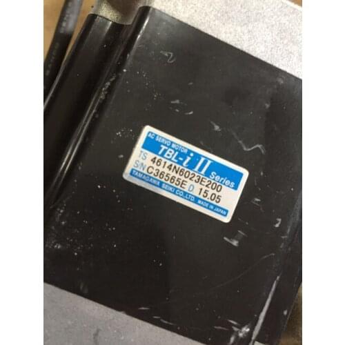 TS4614N6023E200 servo motor , used in good condition . 80% appearance new , good working , free shipping